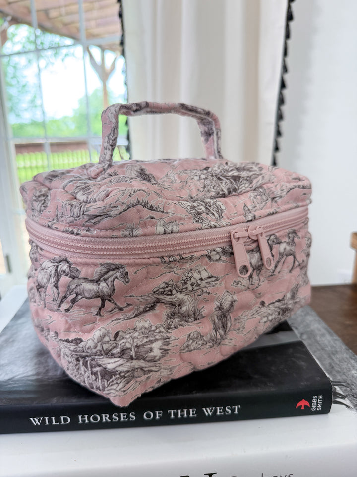 Silver Canyon Quilted Travel Case