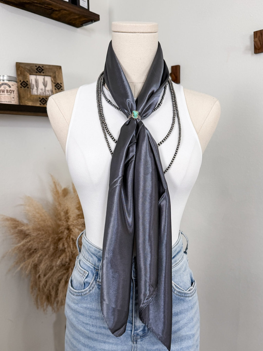 Holden Wild Rag - Lunabelle West