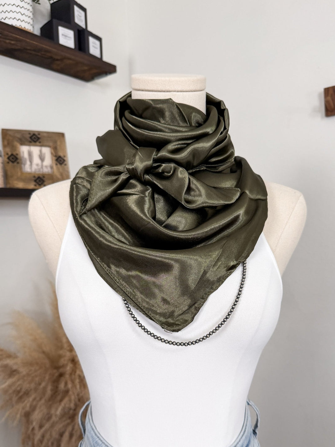 Archer Wild Rag - Lunabelle West