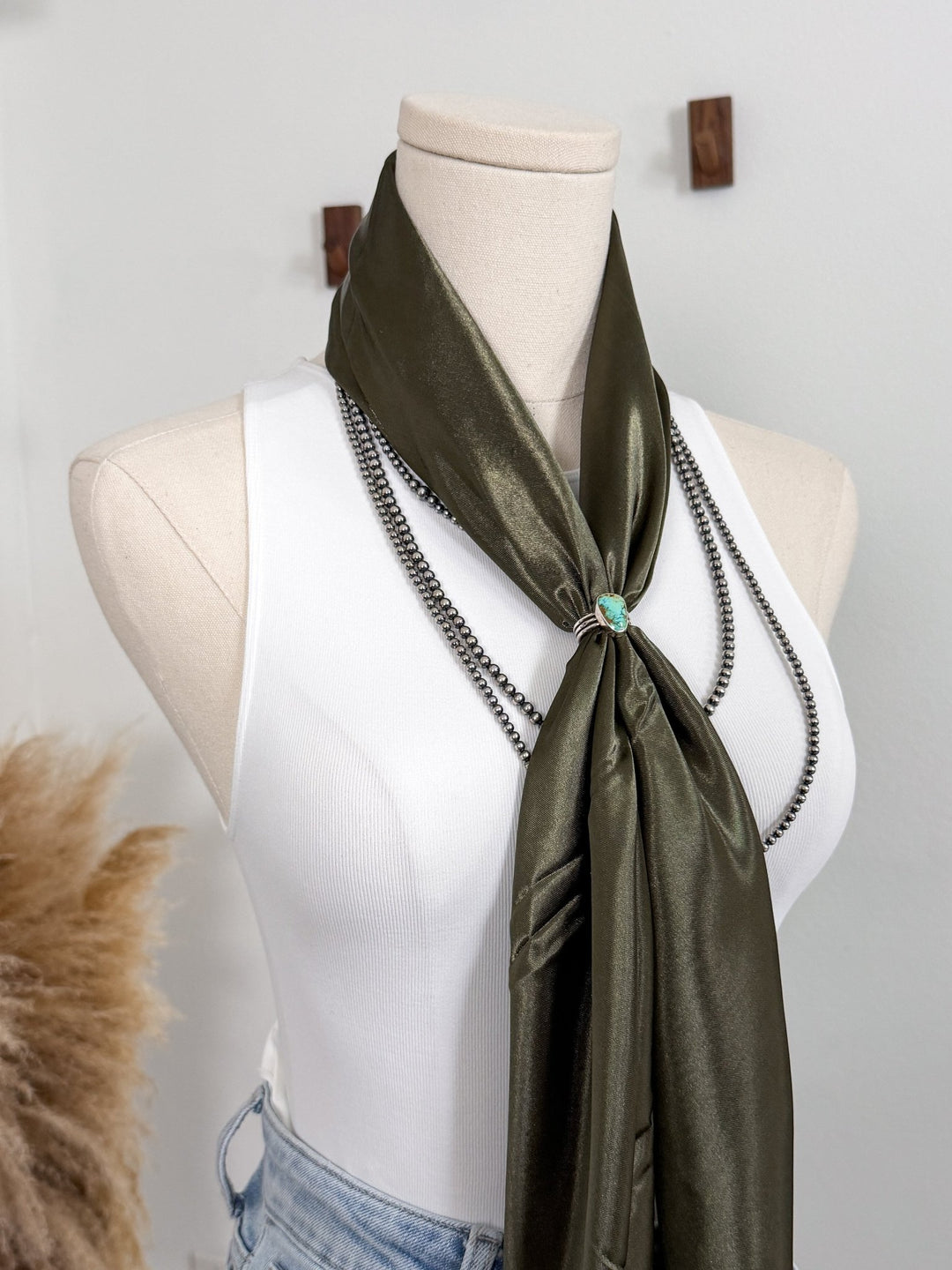 Archer Wild Rag - Lunabelle West