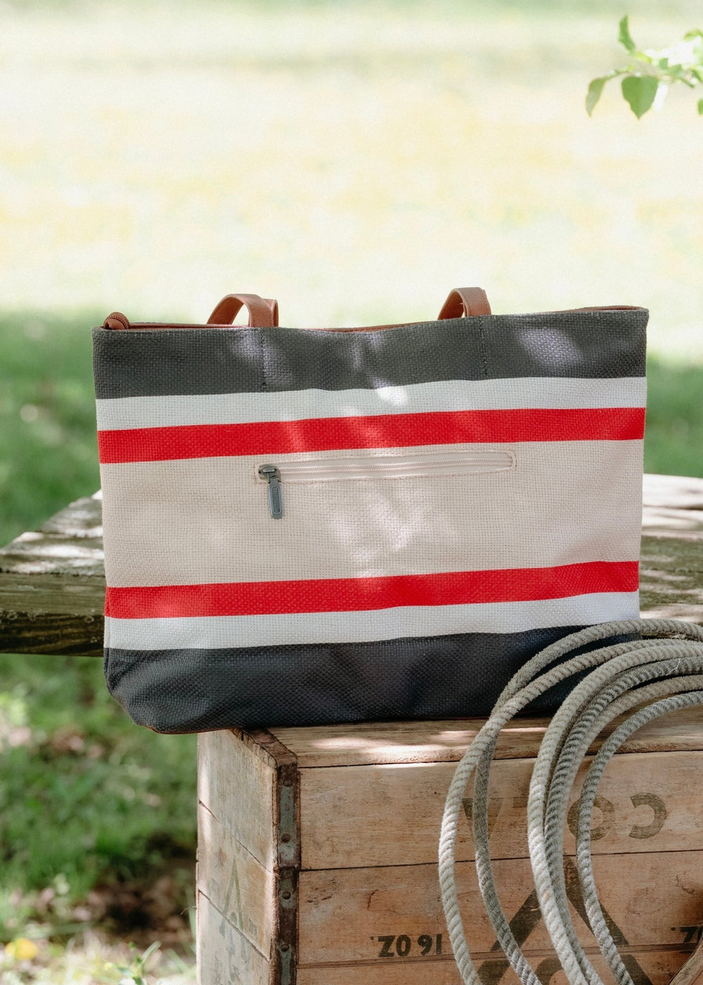 Wrangler Canvas Tote (Navy) - Lunabelle West