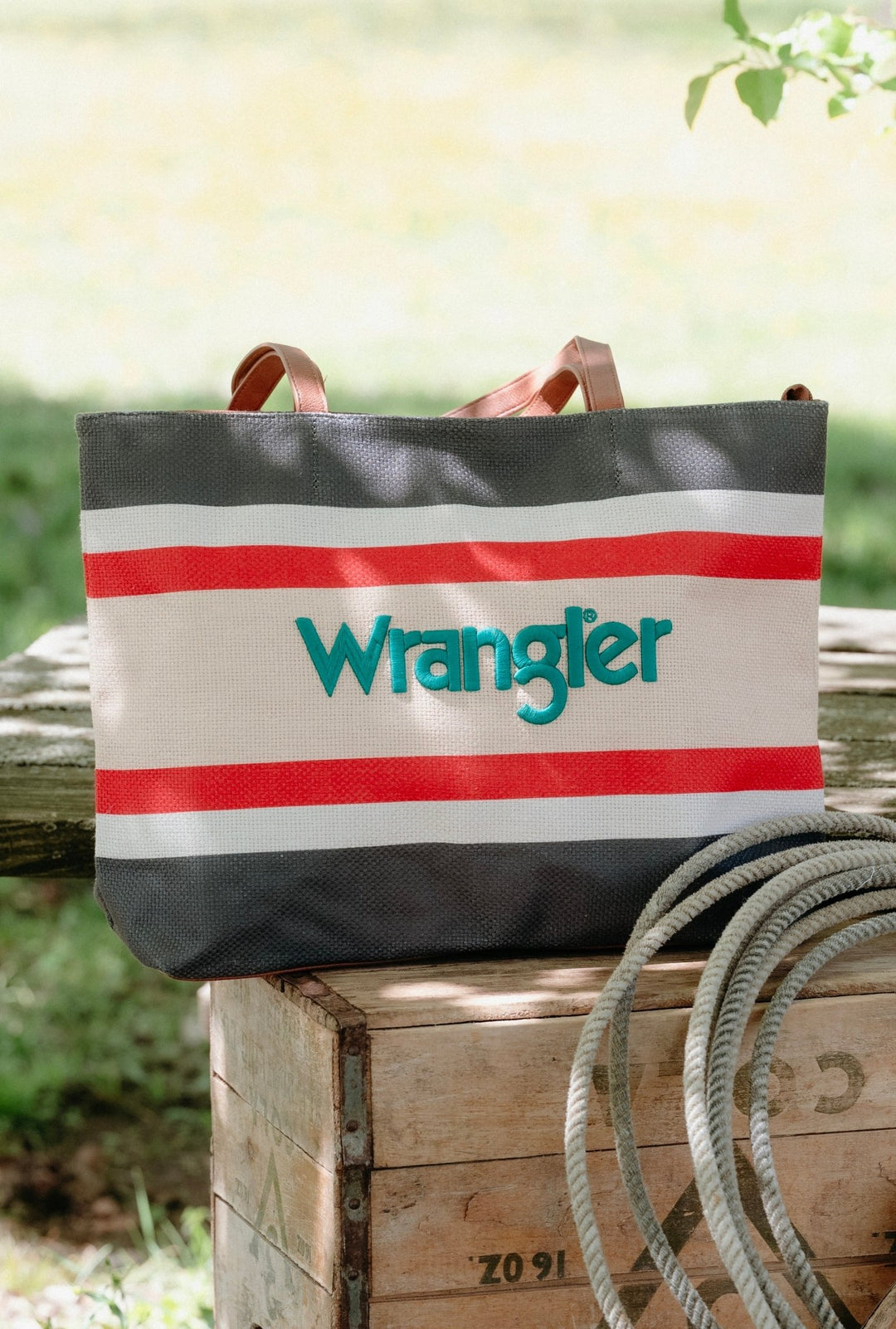 Wrangler Canvas Tote (Navy) - Lunabelle West