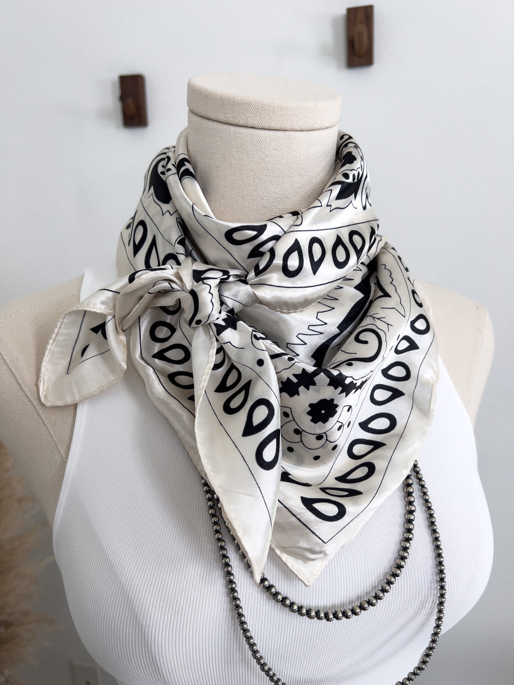 Jasper Wild Rag - Lunabelle West