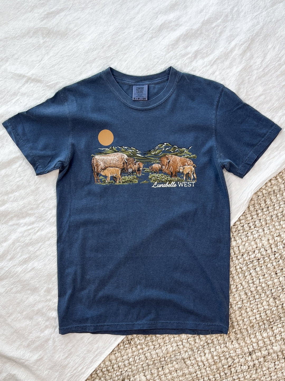 Where They Roam Tee - Lunabelle West
