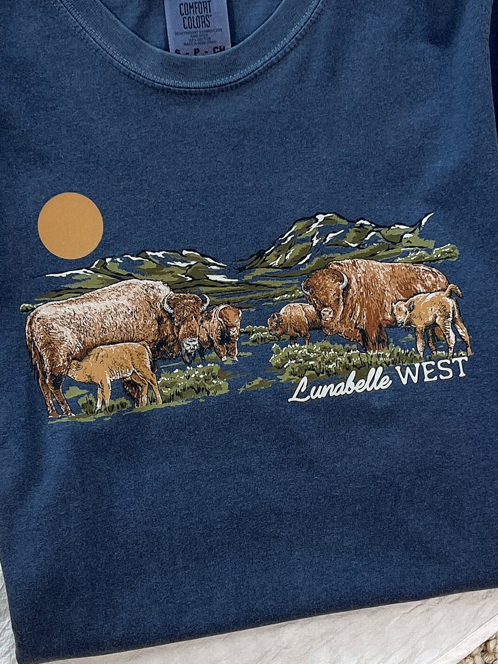 Where They Roam Tee - Lunabelle West