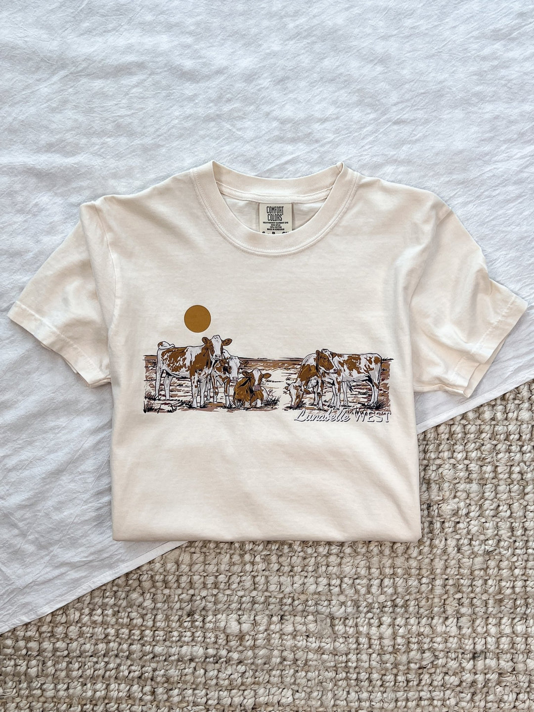 Miss Bessie Tee - Lunabelle West