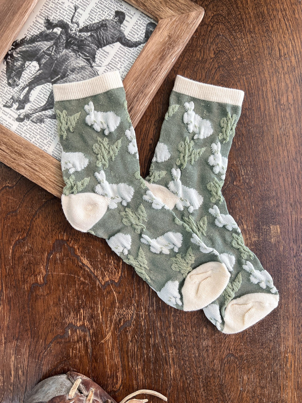 Jude Embossed Socks - Lunabelle West