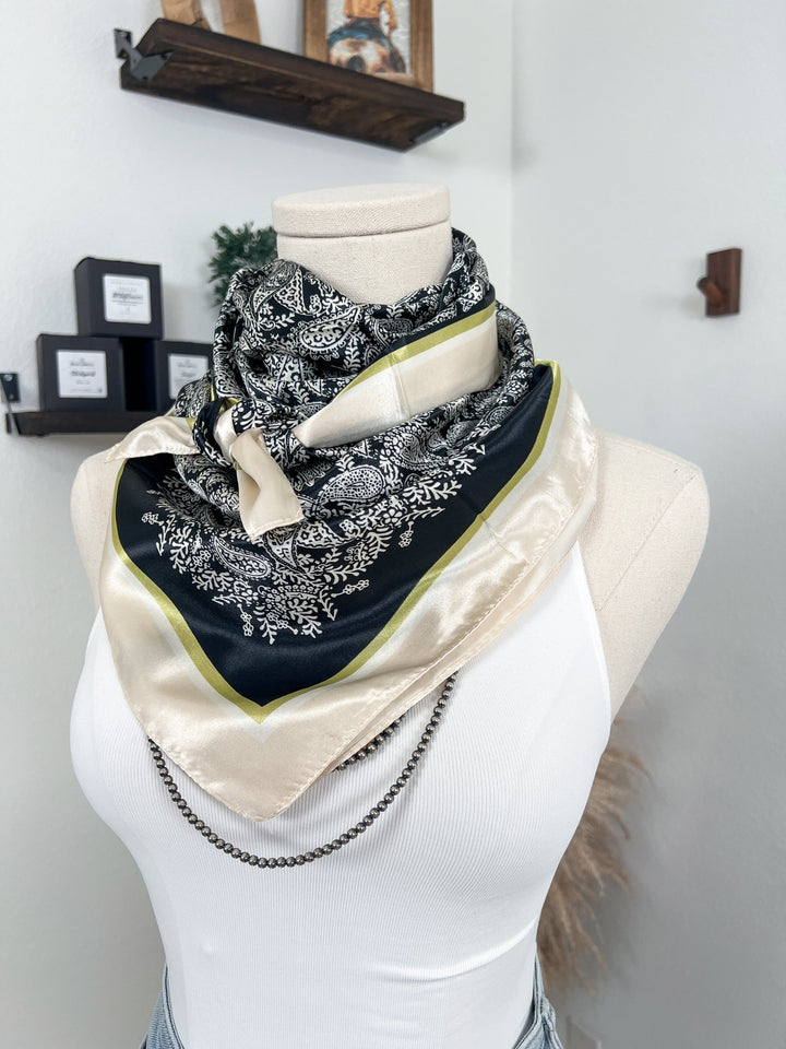 Audrey Wild Rag - Lunabelle West