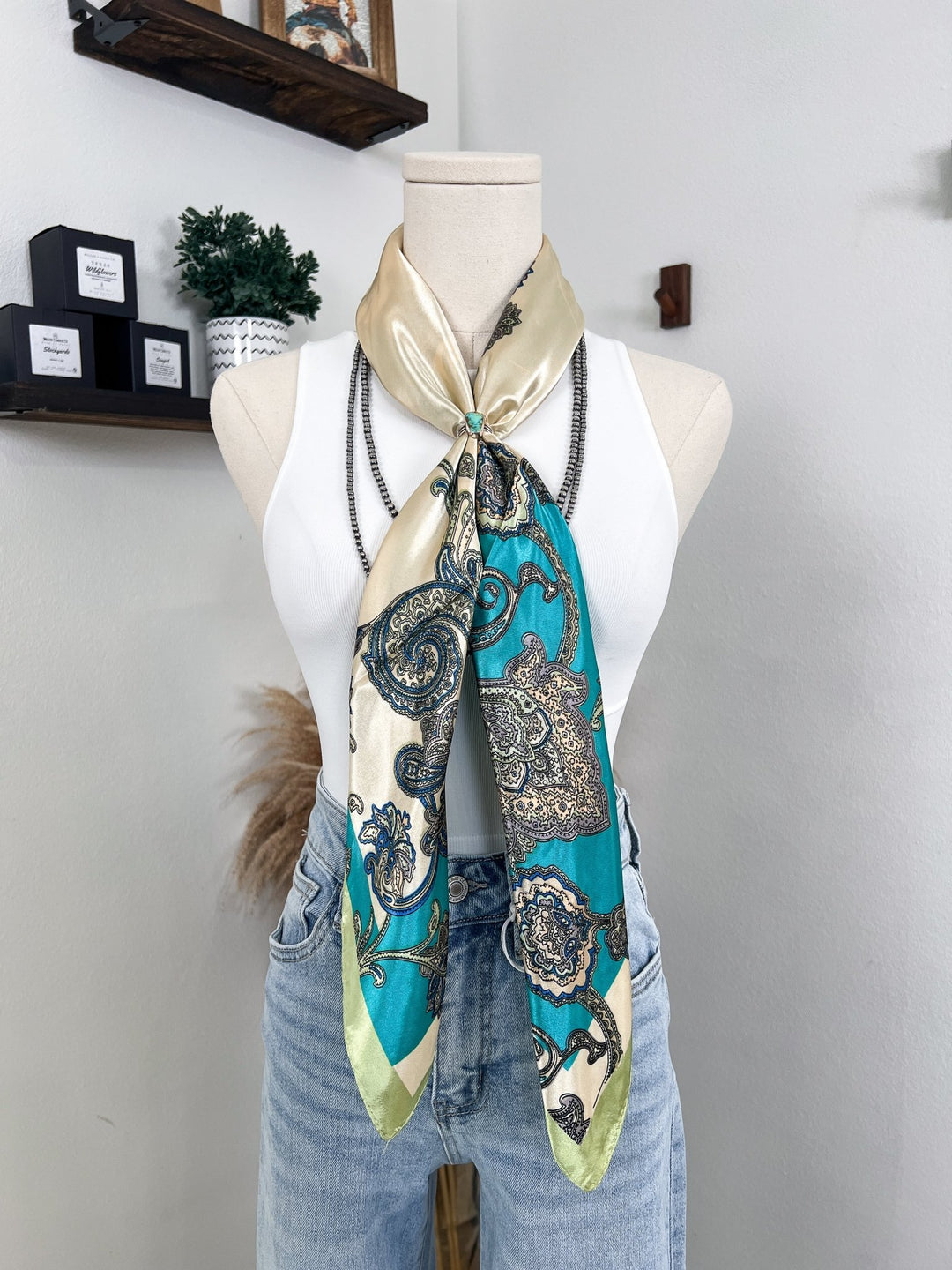 Hollis Wild Rag - Lunabelle West