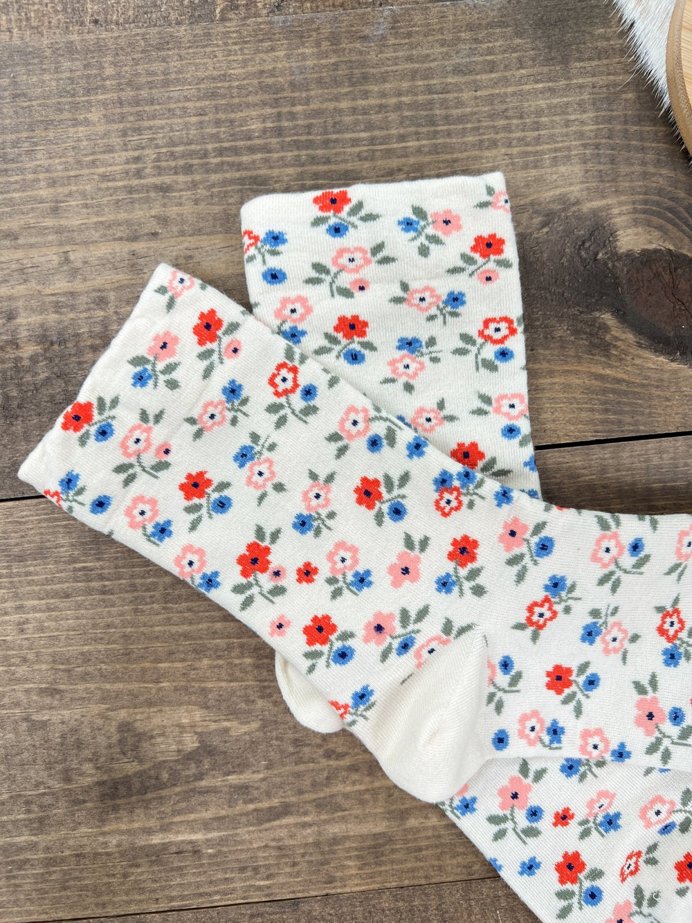 Arabella Floral Socks - Lunabelle West