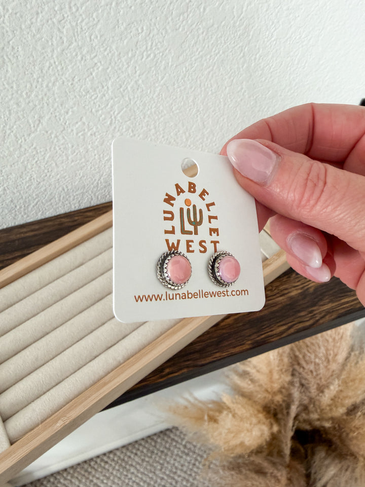 Abby Pink Conch Earrings