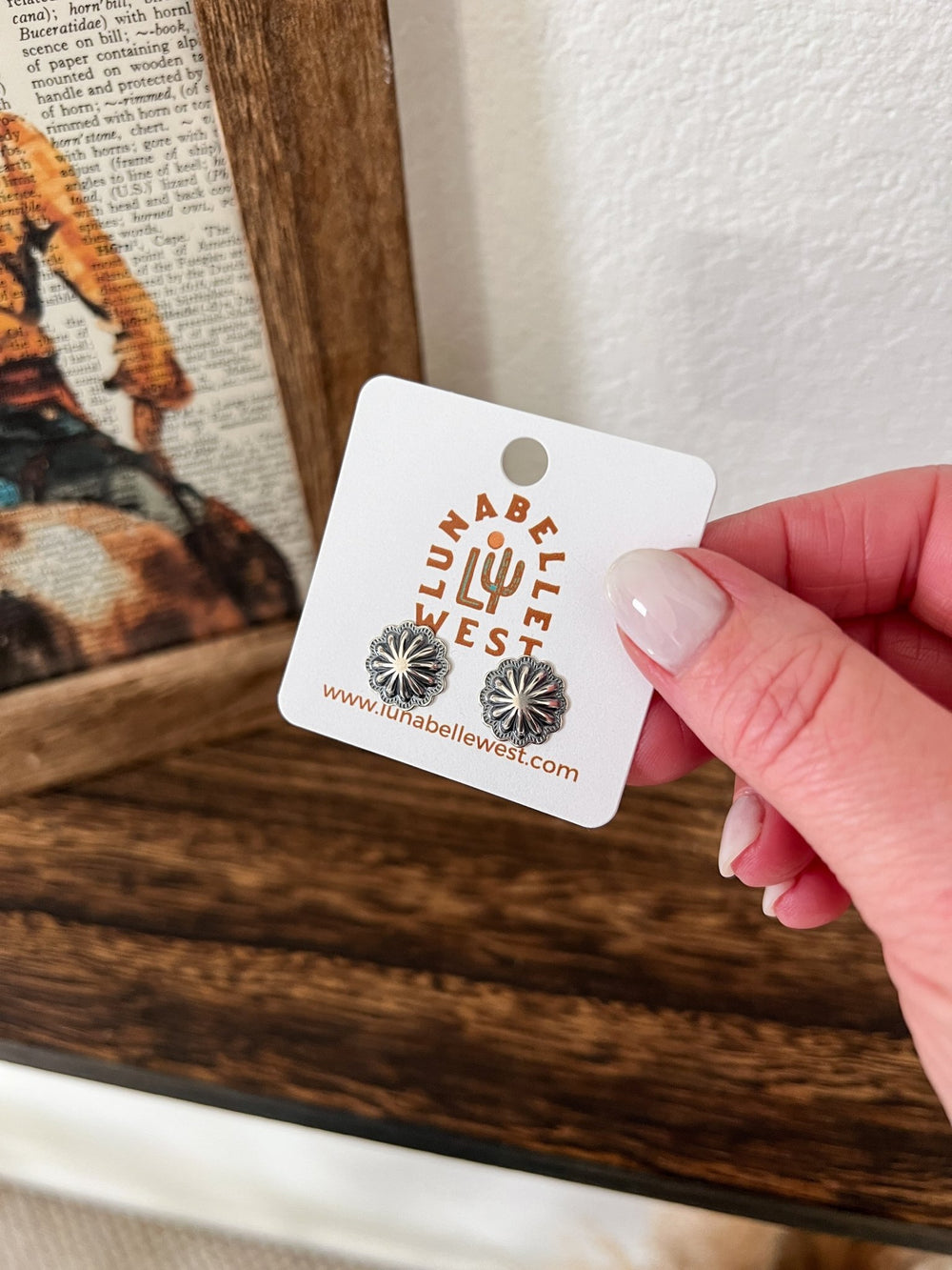 Easton Earrings - Lunabelle West