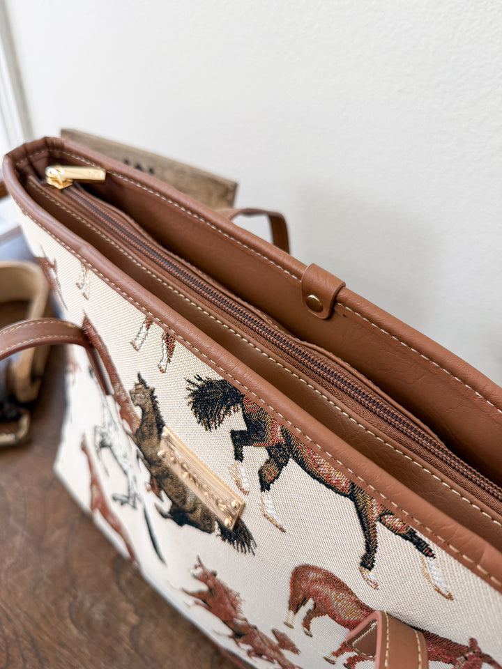 Ranch Runner Shoulder Tote Bag